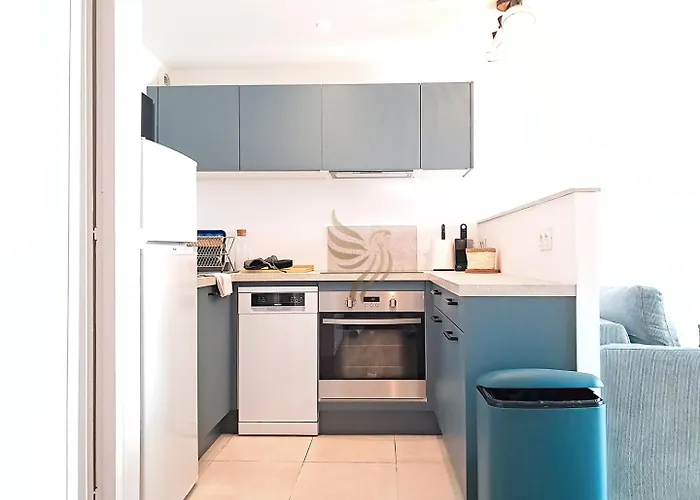 شقة 5-room - Sea View- Terrace - Parking Saint-Raphaël