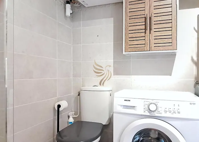 5-room - Sea View- Terrace - Parking *