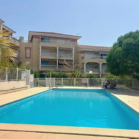 Appt 5p Wifi Overview Sea-clim-park-pool-terrace - Capitalchic Services St Raphael *