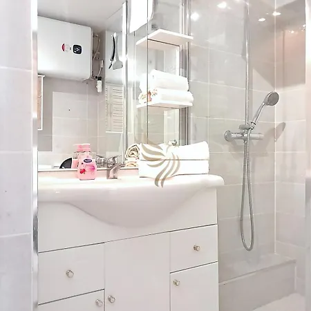 Apartman 5-peopl - Sea View- Terrace - Parking Saint-Raphaël
