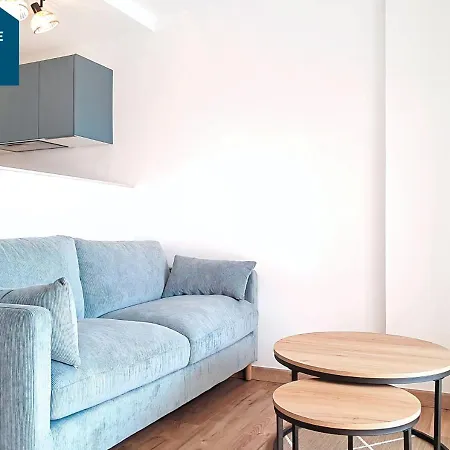 Apartmán 5-room - Sea View- Terrace - Parking *