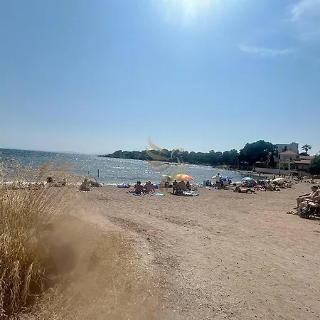 Apartment 5-peopl - Sea View- Terrace - Parking *