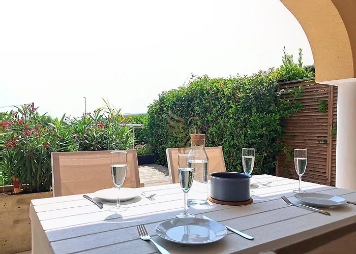 5-room - Sea View- Terrace - Parking Apartmán *