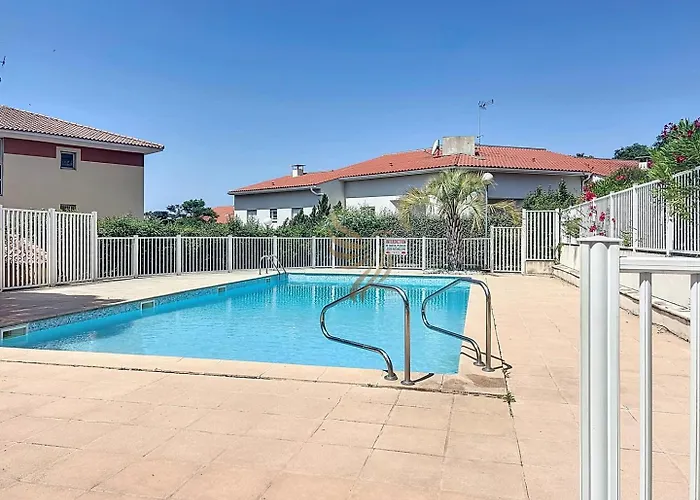 5-room - Sea View- Terrace - Parking Saint-Raphaël